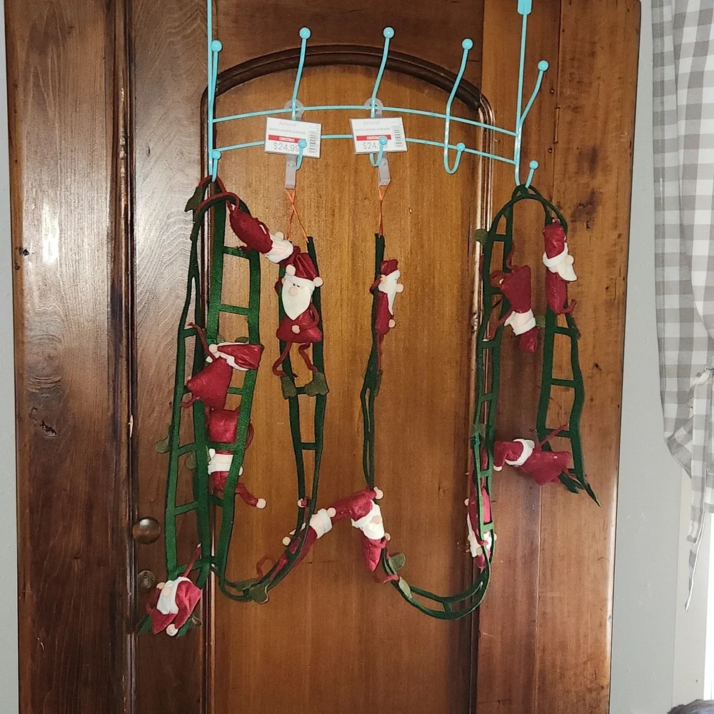 Santa Garland.